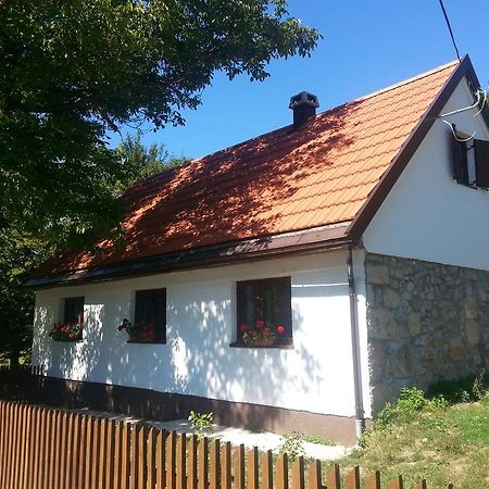 Holiday Home Rizvan City Brusane Buitenkant foto